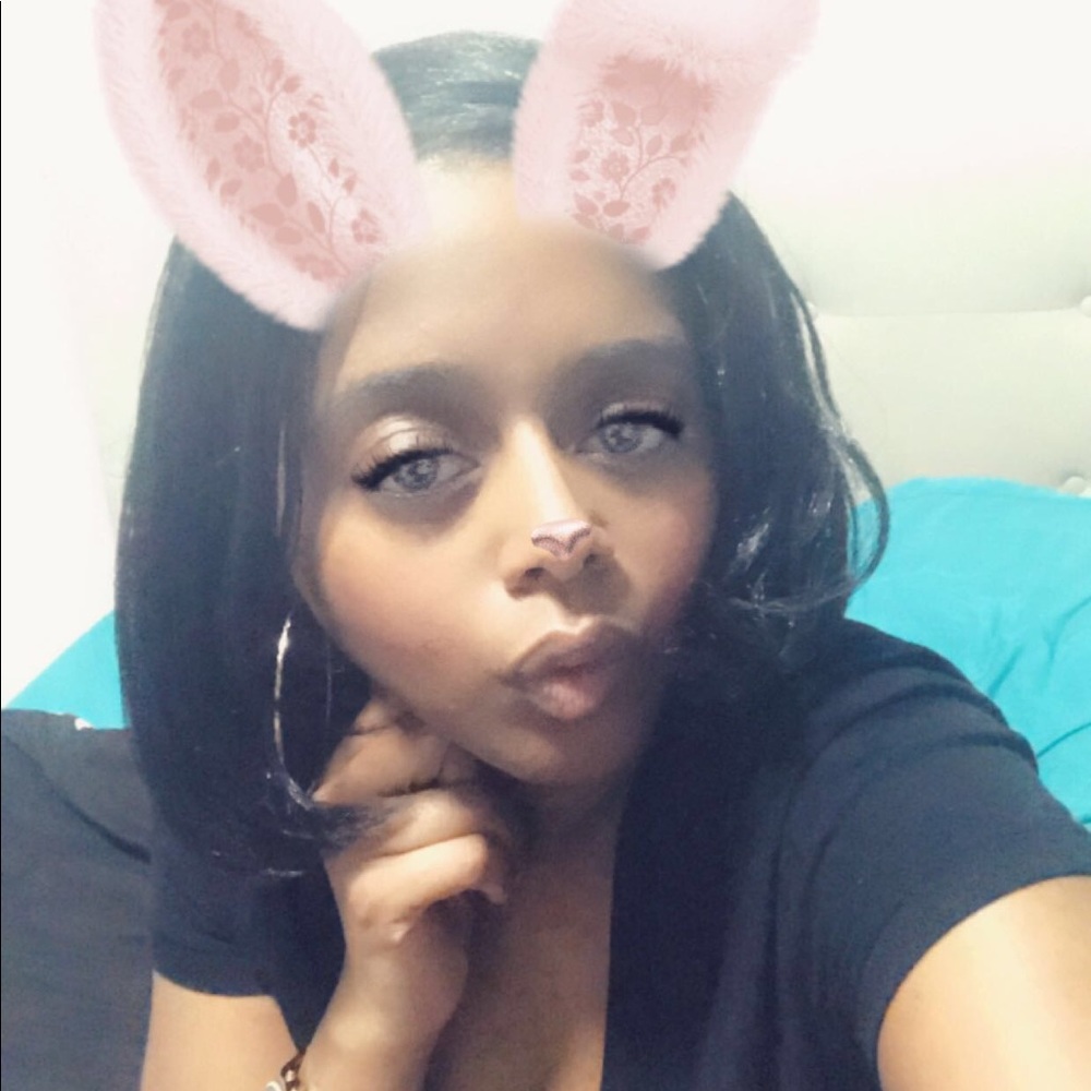 Meet your Posher, Ieshah